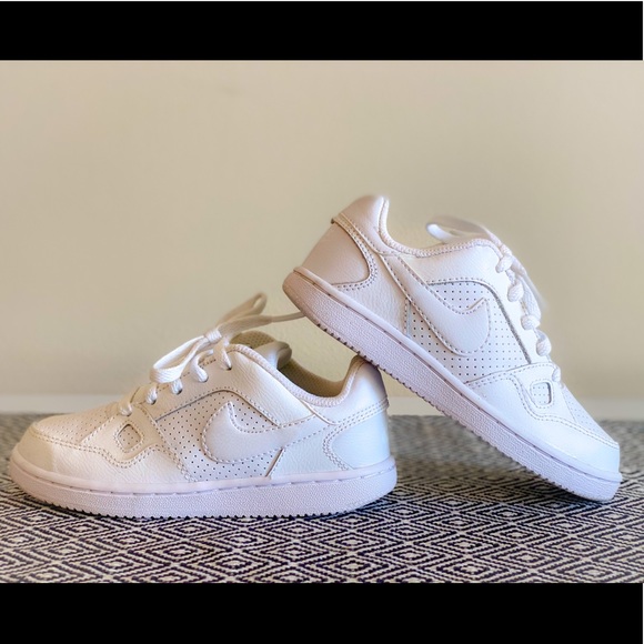 Nike Other - Nike Kid’s Court Borough Sneakers